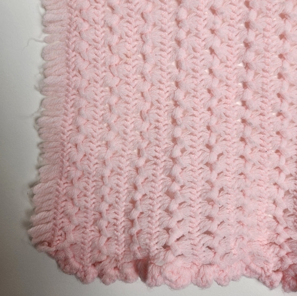 Handknit Pink Baby Blanket - Picture 4 of 7